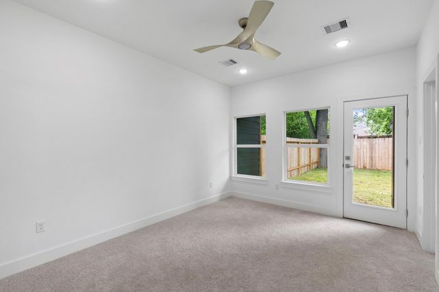 8109 Hamlet Street B, Houston, TX 77078