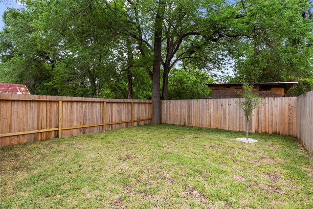 8109 Hamlet Street B, Houston, TX 77078