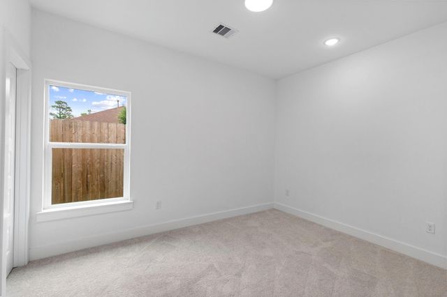 8109 Hamlet Street B, Houston, TX 77078