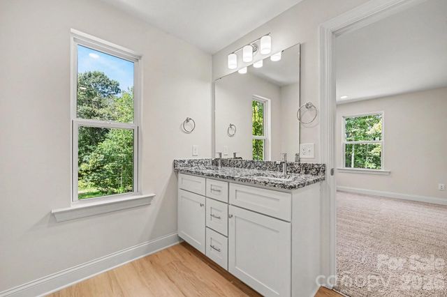 2883 Loviee Road, Lincolnton, NC 28092