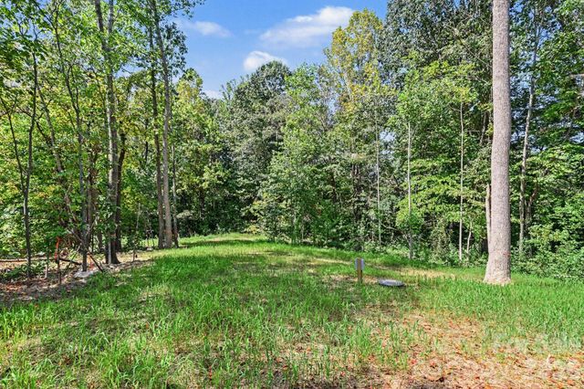 2883 Loviee Road, Lincolnton, NC 28092