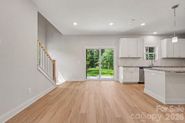 2883 Loviee Road, Lincolnton, NC 28092