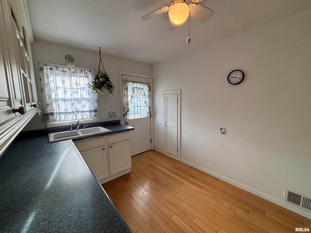 801 Haner Avenue, Taylorville, IL 62568