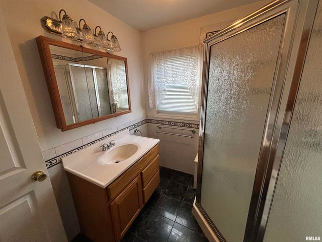 801 Haner Avenue, Taylorville, IL 62568