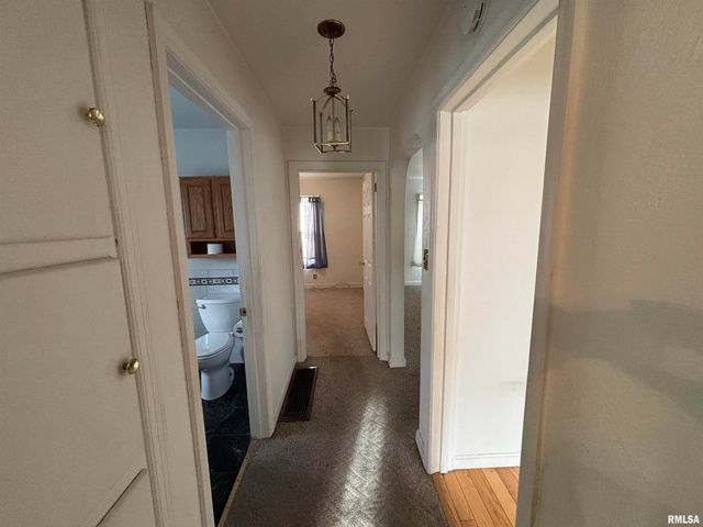 801 Haner Avenue, Taylorville, IL 62568