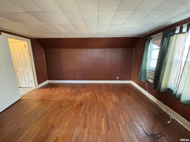 801 Haner Avenue, Taylorville, IL 62568