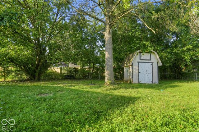 9430 Barr Drive, Indianapolis, IN 46229