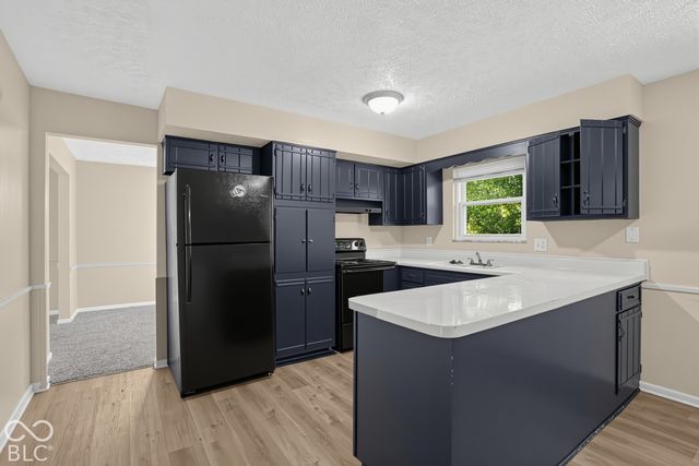 9430 Barr Drive, Indianapolis, IN 46229