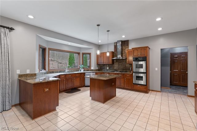 8220 Wilhite Drive, Wadsworth, OH 44281