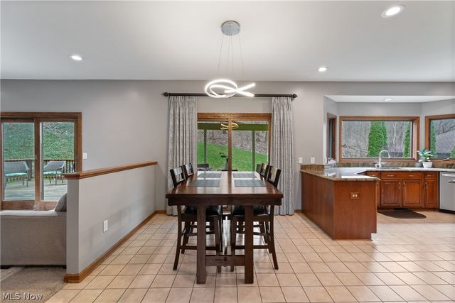 8220 Wilhite Drive, Wadsworth, OH 44281