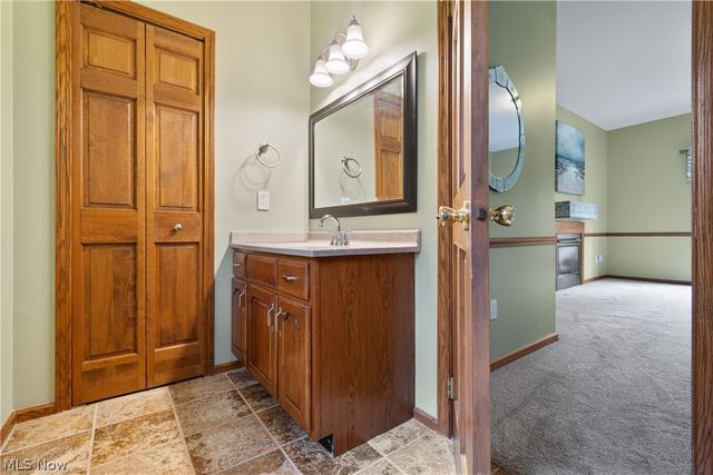 8220 Wilhite Drive, Wadsworth, OH 44281