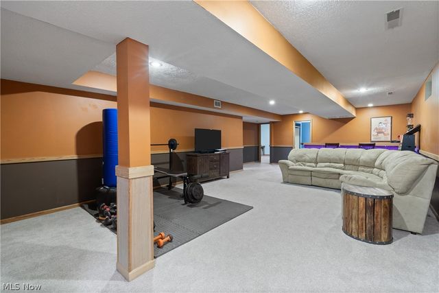 8220 Wilhite Drive, Wadsworth, OH 44281