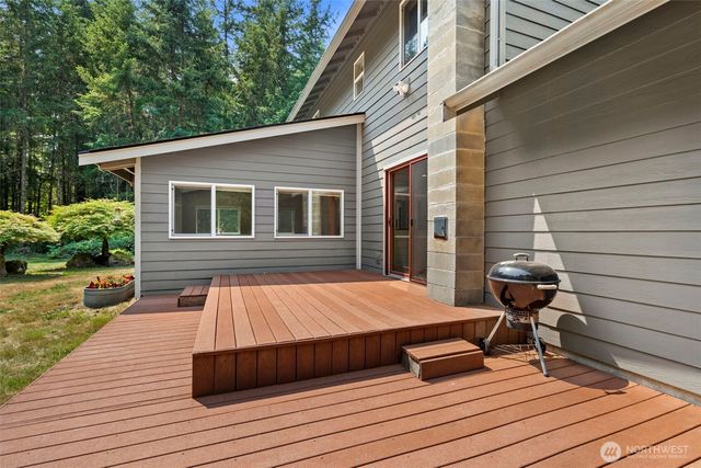 14722 McIntosh Lane SE, Tenino, WA 98589