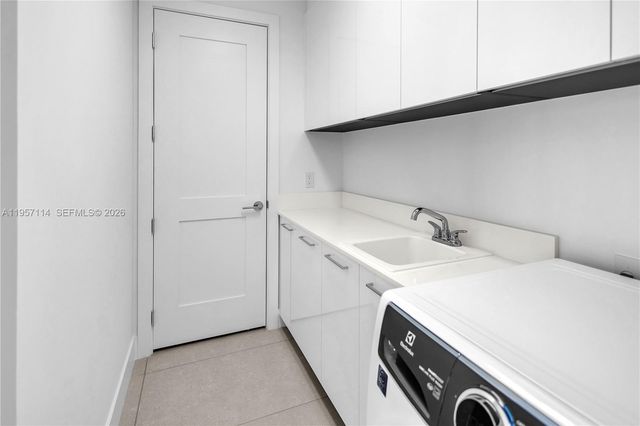 151 N SEABREEZE BLVD 2003E, Fort Lauderdale, FL 33304