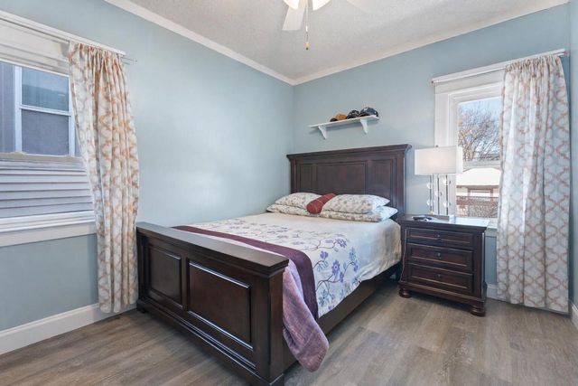 2068 S 32nd STREET, Milwaukee, WI 53215