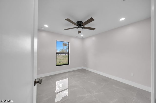 526 Kismet PKWY W, Cape Coral, FL 33993