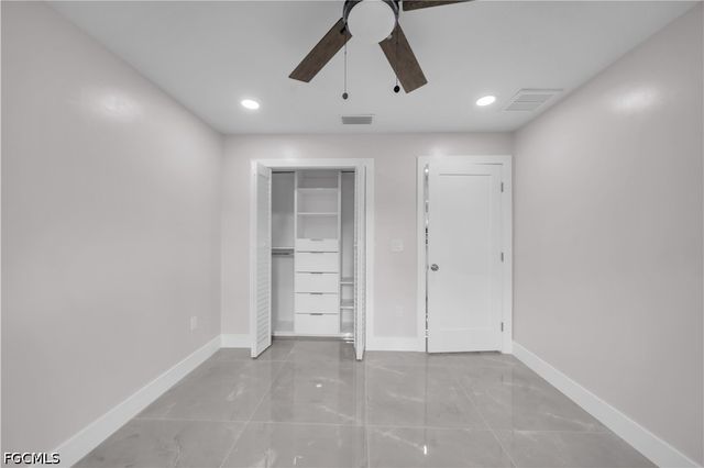 526 Kismet PKWY W, Cape Coral, FL 33993