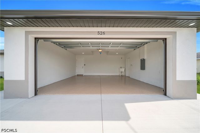 526 Kismet PKWY W, Cape Coral, FL 33993