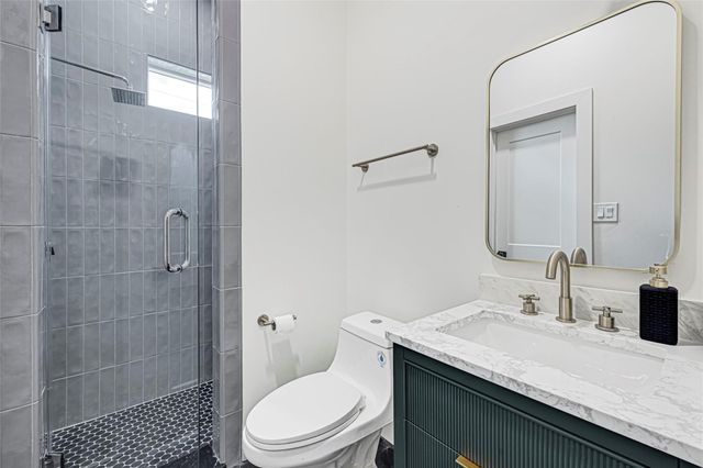 5619 Val Verde Street B, Houston, TX 77057