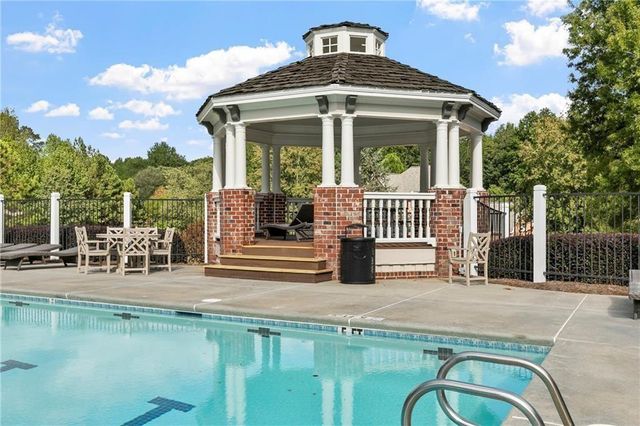 210 River Laurel Way, Woodstock, GA 30188