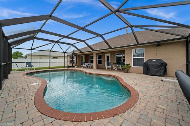 3917 Agualinda BLVD, Cape Coral, FL 33914