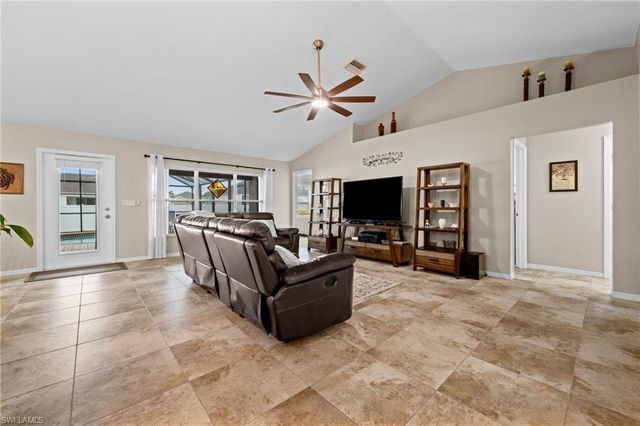 3917 Agualinda BLVD, Cape Coral, FL 33914