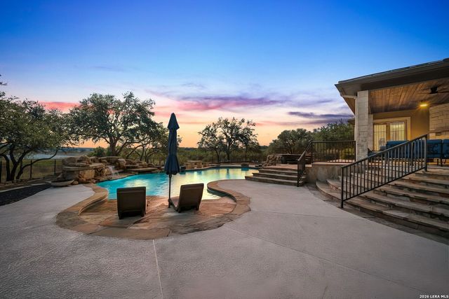 185 Shimmering Shore, Spring Branch, TX 78070