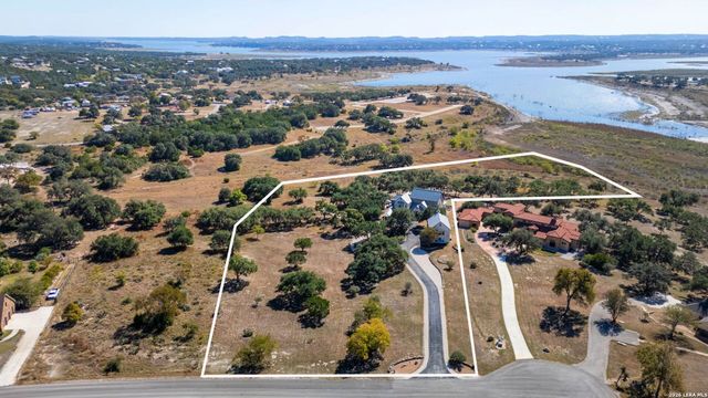 185 Shimmering Shore, Spring Branch, TX 78070