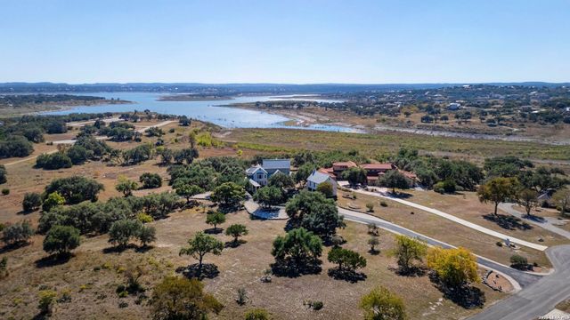 185 Shimmering Shore, Spring Branch, TX 78070
