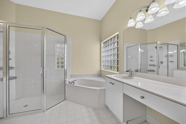 2146 COUNTRY GOLF Drive, Wellington, FL 33414