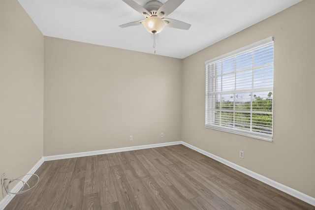 2146 COUNTRY GOLF Drive, Wellington, FL 33414