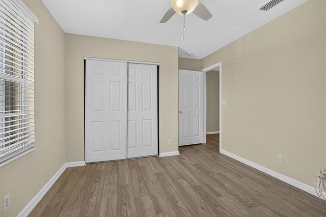 2146 COUNTRY GOLF Drive, Wellington, FL 33414