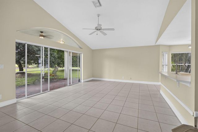 2146 COUNTRY GOLF Drive, Wellington, FL 33414