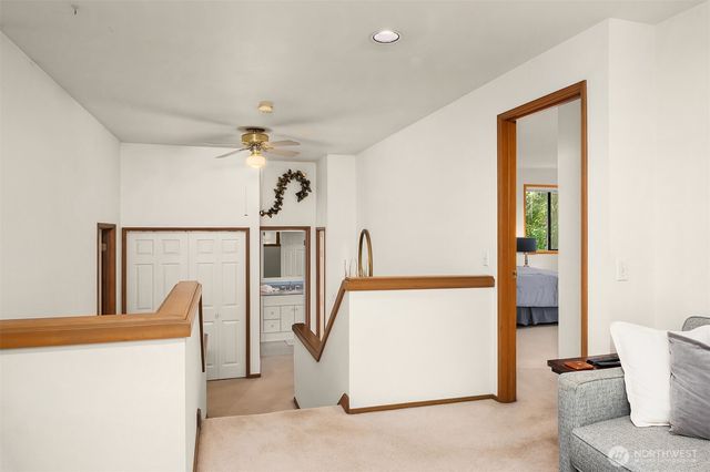 16880 NE 42nd Court, Redmond, WA 98052
