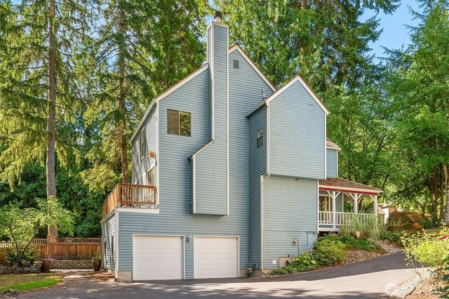 16880 NE 42nd Court, Redmond, WA 98052