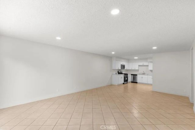 1002 Lombard Drive, Redlands, CA 92374