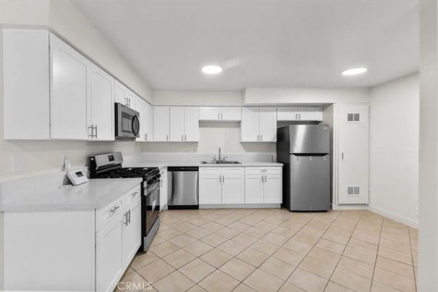 1002 Lombard Drive, Redlands, CA 92374