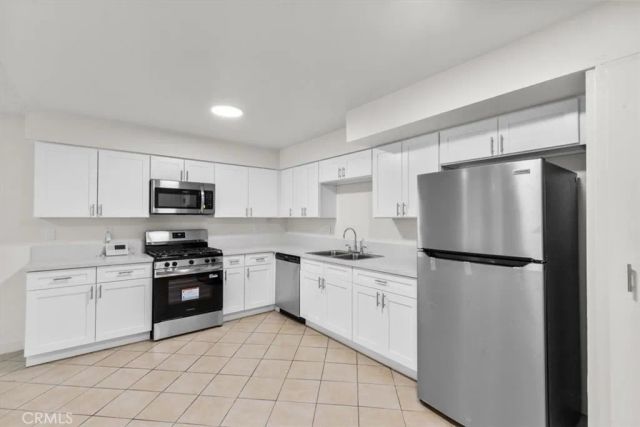 1002 Lombard Drive, Redlands, CA 92374