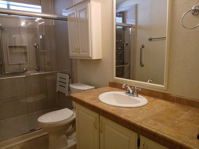 2459 N Oaks Street 127, Tulare, CA 93274