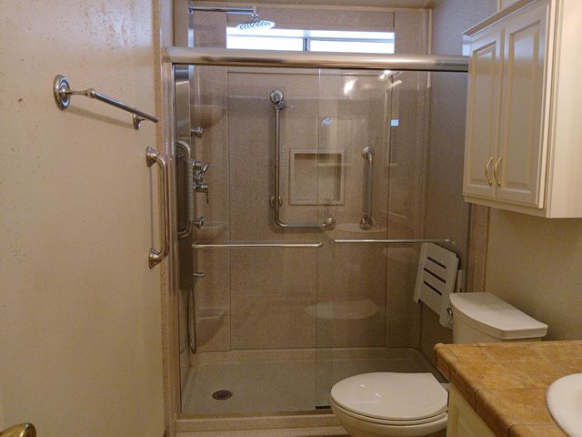 2459 N Oaks Street 127, Tulare, CA 93274