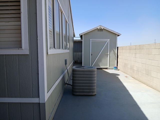 2459 N Oaks Street 127, Tulare, CA 93274