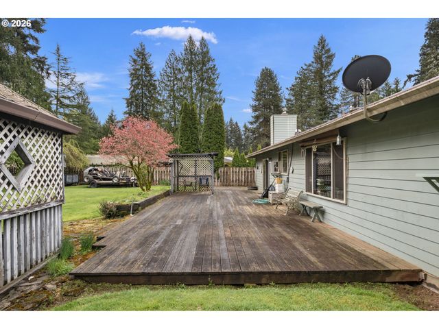 18705 S FOREST GROVE Loop, Oregon City, OR 97045