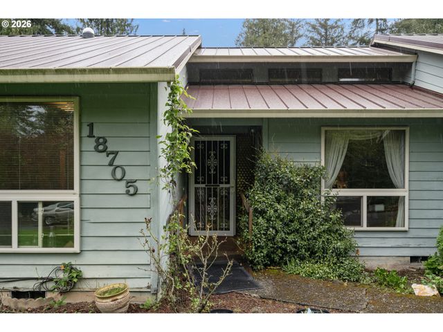 18705 S FOREST GROVE Loop, Oregon City, OR 97045