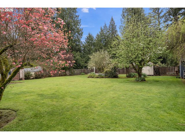 18705 S FOREST GROVE Loop, Oregon City, OR 97045