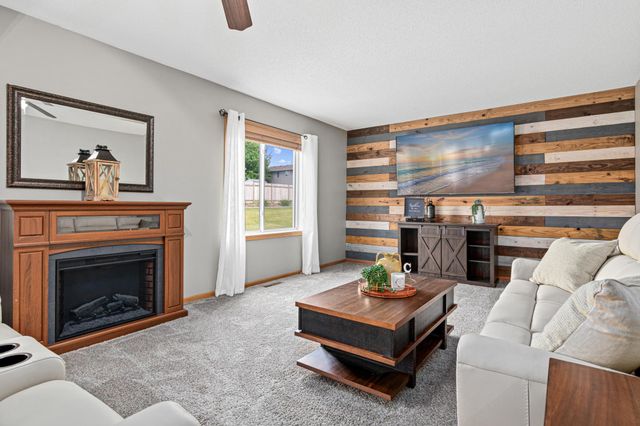 213 3rd Street NW, Saint Michael, MN 55376