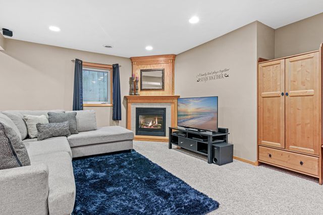 213 3rd Street NW, Saint Michael, MN 55376