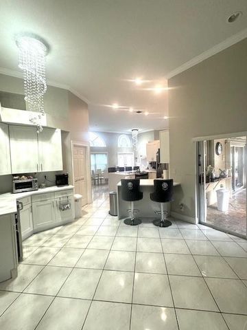 6972 NW 19th Street, Margate, FL 33063