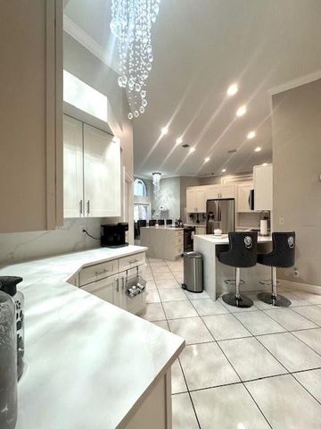 6972 NW 19th Street, Margate, FL 33063