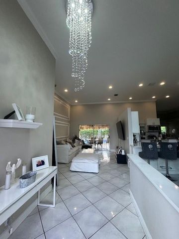 6972 NW 19th Street, Margate, FL 33063