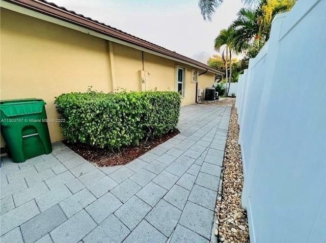 6972 NW 19th Street, Margate, FL 33063